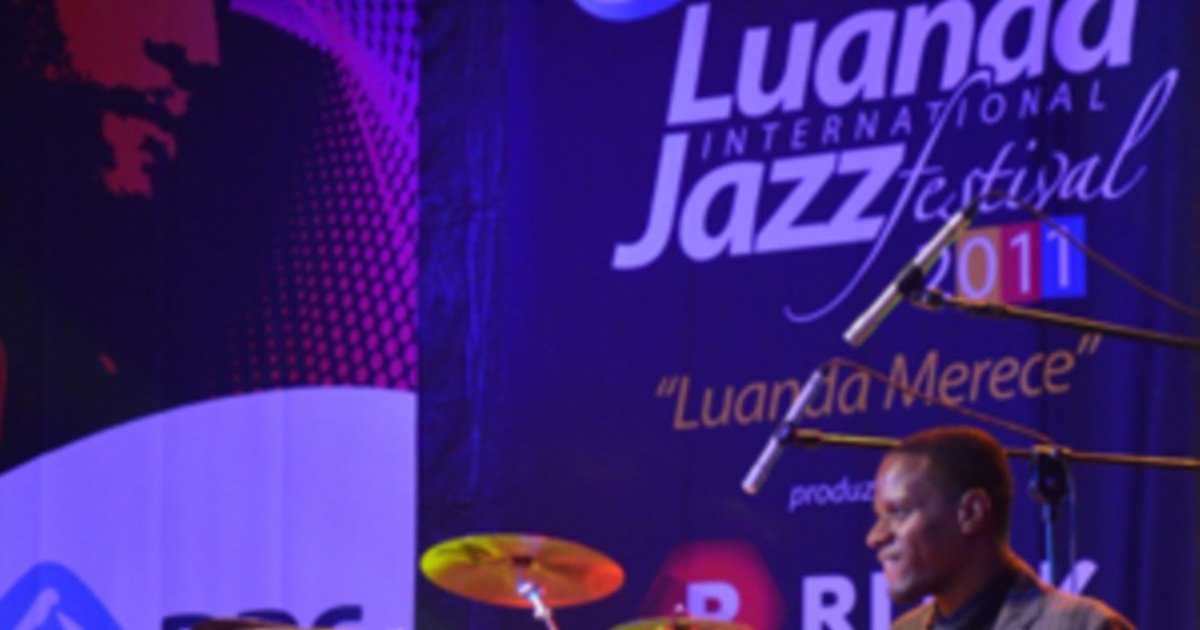 Live performance at the Luanda International Jazz Festival